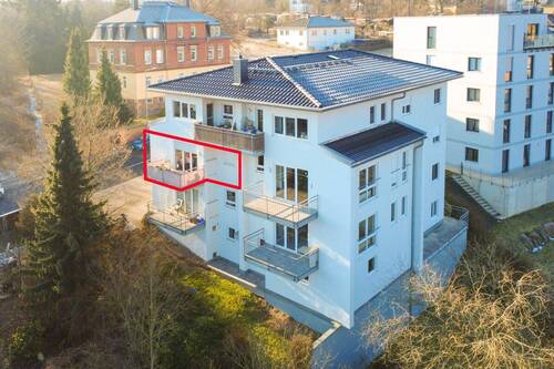 Balkonansicht - Traumhafte Balkonwohnung mit Blick über Freital!