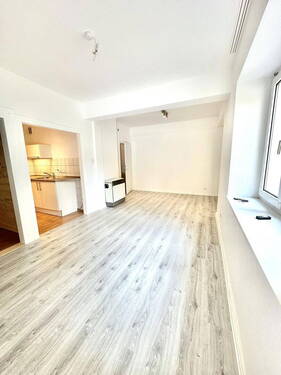 Wohnzimmer - D- PempelfortZoo Provisionsfrei ! Super 1,5 Zimmer Wohnung