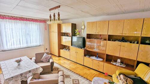 Zimmer 3 - 