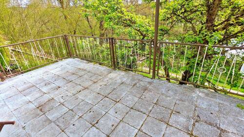 Balkon - Einfamilienhaus mit 147,00 m&sup2; in Schleusingen zum Kaufen