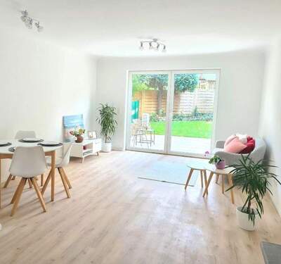 Bild 2 - 5 Zimmer Reihenmittelhaus zum Kaufen in Hamburg