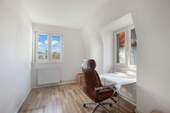 Arbeitszimmer im OG - 