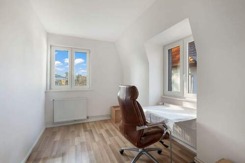 Arbeitszimmer im OG - 