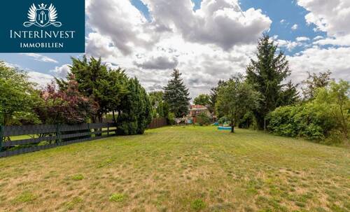 Garten - 8 Zimmer Mehrfamilienhaus, Wohnhaus in Genthin