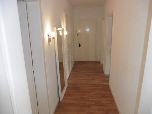 Wohnungsflur - 3 Zimmer Etagenwohnung in Buxtehude