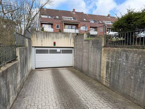 Zufahrt Tiefgarage - 