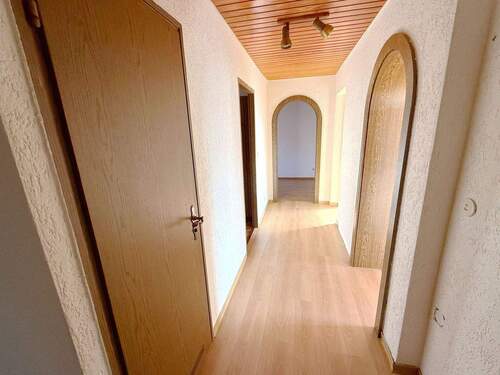 Flur - 3 Zimmer Etagenwohnung in Reichenbach an der Fils