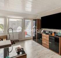 Bezugsfrei nach Absprache | Helle Dachgeschosswohnung mit Süd-Balkon und 2 Zimmern - Mölln