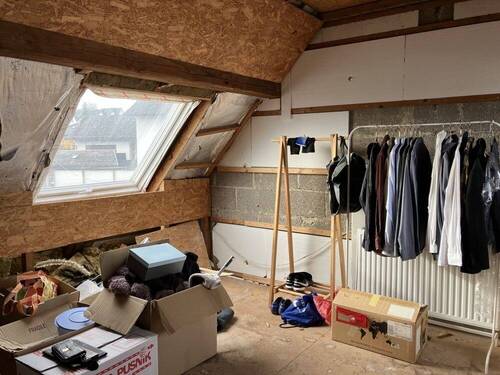 DG: Blickrichtung Straße - 