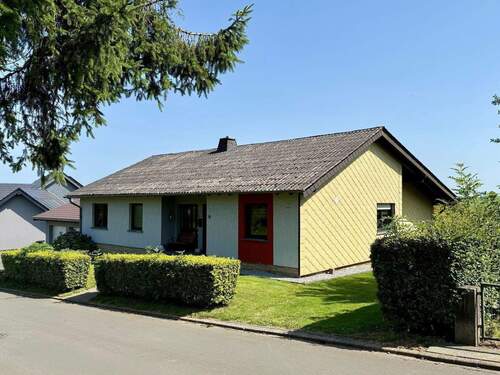 IMG_0218.jpeg - Einfamilienhaus auf großzügigem Grundstück und vielseitigen Nutzungsmöglichkeiten