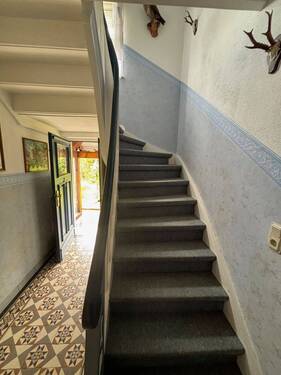 Teilansicht vom Treppenhaus - 