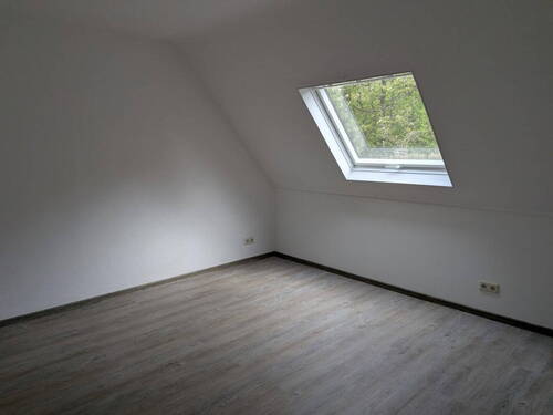 Arbeits- / Kinderzimmer - 