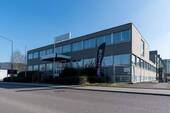 vorne_rechts - Halle zur Miete in Trier