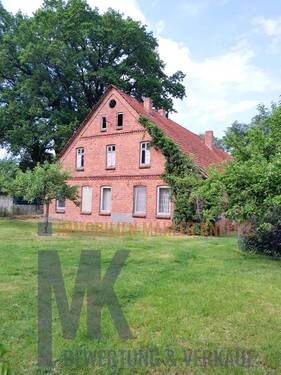 Bild 1 - Baugrundstück mit Bestandsbebauung