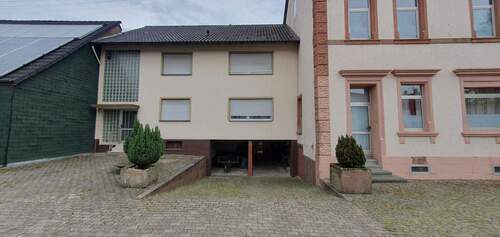 Bild 3 - 1 Zimmer Mehrfamilienhaus, Wohnhaus in Dunzweiler