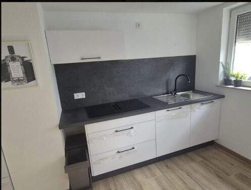 Bild 2 - 3 Zimmer Etagenwohnung zur Miete in Weil der Stadt