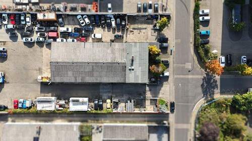 Halle 1 + Wohngebäude ( Oben ) - 