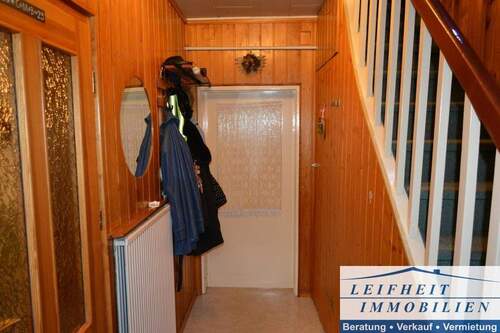 Flur/Treppenraum EG - 