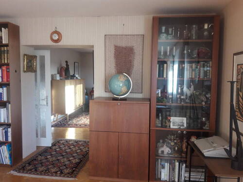 wohnzimmer mit Blick Esszimmer - 4 Zimmer Etagenwohnung zum Kaufen in Bonn