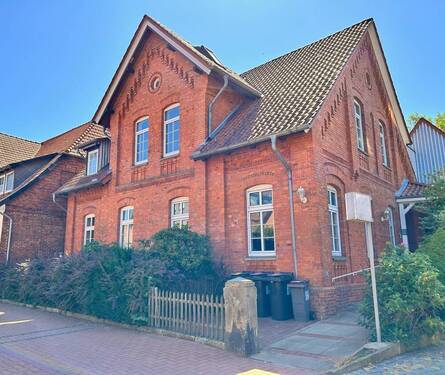 Bild 2 - 9 Zimmer Mehrfamilienhaus, Wohnhaus zum Kaufen in Stolzenau