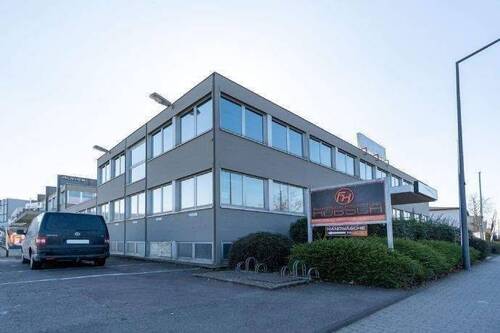 vorne_links - Halle zur Miete in Trier