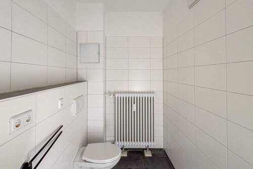 Badezimmer mit Dusche_Bild 2 - 