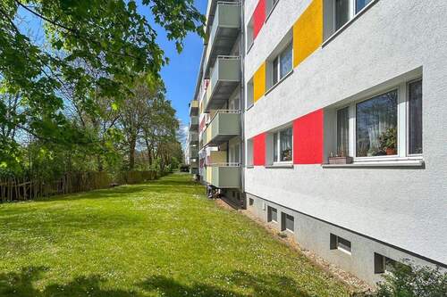 Ansicht Balkonseite_Zaderastraße 70-76 - Entspannt wohnen in ruhiger Umgebung - Ihr Rückzugsort mit viel Freiraum!