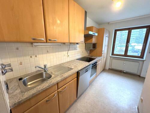 Küche - 2 Zimmer Etagenwohnung zum Kaufen in Bad Reichenhall