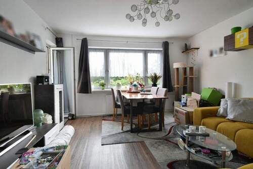 Gemütliches Wohnzimmer - 3 Zimmer Etagenwohnung zur Miete in Reinbek