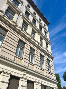 Fassade - Denkmalgeschütztes Wohn-Geschäftshaus zur Entwicklung