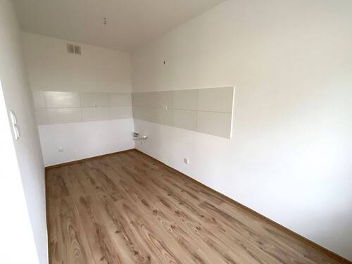 Halboffene Küche - Etagenwohnung mit 44,60 m&sup2; in Pegnitz zur Miete