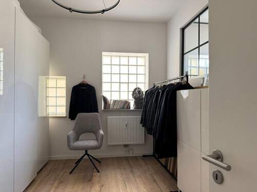 zweites Schlafzimmer / Büro - 