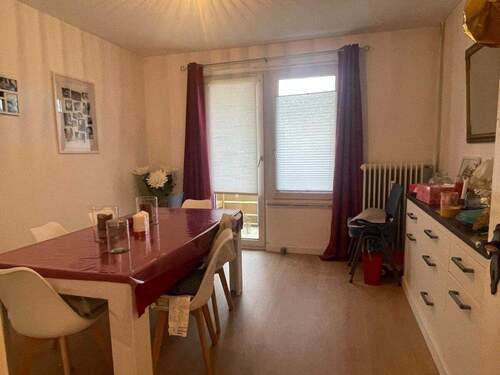 Esszimmer mit Zugang Balkon - 4 Zimmer Etagenwohnung zum Kaufen in Oldenburg in Holstein