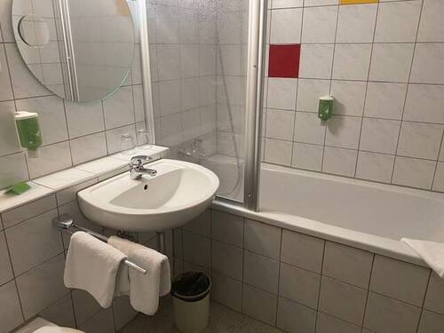 Beispielo Bad Haupzhaus - 