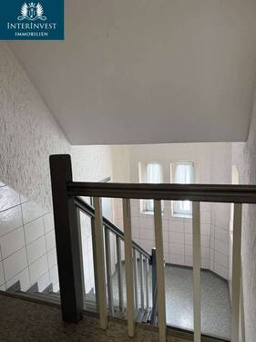 Treppenhaus - Etagenwohnung mit 54,00 m&sup2; in Gatersleben zur Miete