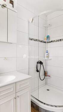 1. OG Badezimmer 2 - 