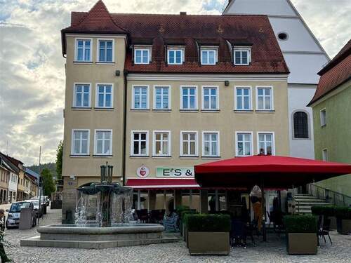 Hausansicht - Büro zur Miete in Auerbach