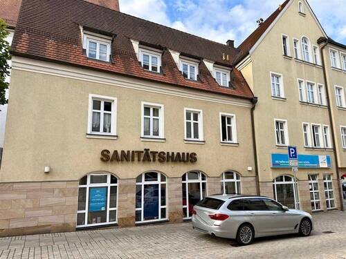 Hausansicht Seite - Büro in Auerbach