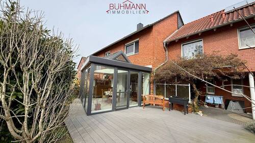 Wintergarten - Einfamilienhaus mit 380,00 m&sup2; in Wunstorf zum Kaufen