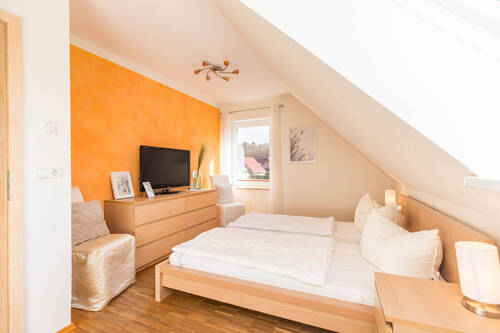 Schlafzimmer 2 im DG - 