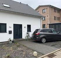 Traumhaus für Familien: DHH mit Sonnengarten in Büchen - KfW-55, A+, vor den Toren Hamburgs