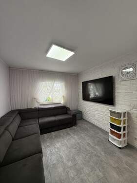 IMG_8237 - 4 Zimmer Doppelhaushälfte in Offenbach