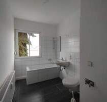 WIR SUCHEN EINEN NACHMIETER - 294,00 EUR Kaltmiete, ca. 50,70 m² Wohnfläche in Kitzscher (PLZ: 04567) WIR SUCHEN EINEN NACHMIETER - 294,00 EUR Kaltmiete, ca. 50,70 m² Wohnfläche in Kitzscher (PLZ: 04567)