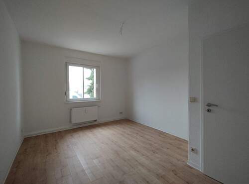 Schlafzimmer - Etagenwohnung mit 50,70 m&sup2; in Kitzscher zur Miete