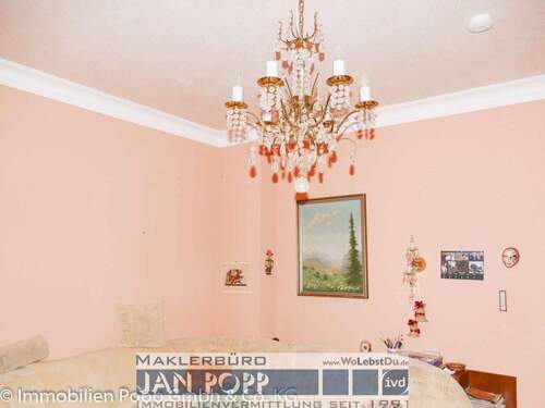 Zimmer im Obergeschoss - 1 Zimmer Mehrfamilienhaus, Wohnhaus zum Kaufen in Greiz