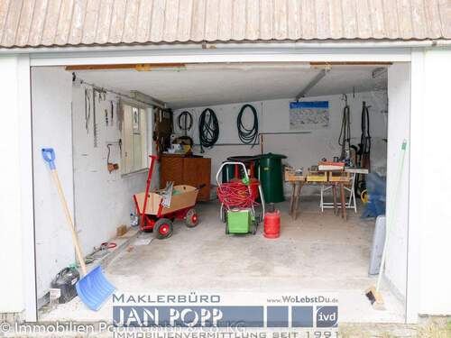 Garage - 