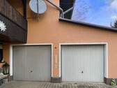 Garagen hinter dem Haus - 6 Zimmer Einfamilienhaus in Blankenhain