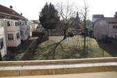 Blick zum Innenhof vom Balkon - 