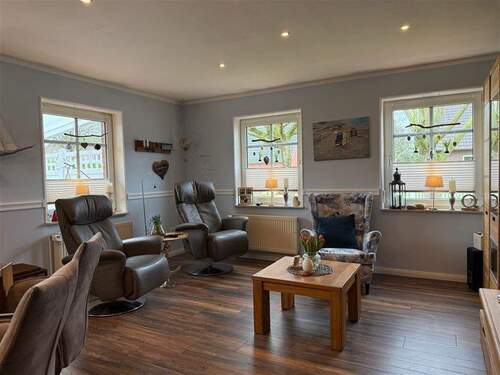 Wohnzimmer - Einfamilienhaus mit 156,00 m&sup2; in Aurich zum Kaufen