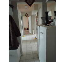 Schöne 4 Zimmer Wohnung mit Garten, Balkon, Stellplatz - Tübingen Innenstadt